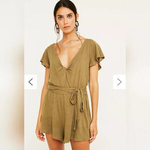Free people Moss tie waist linen blend playsuit minimalist soft girl stretch xs